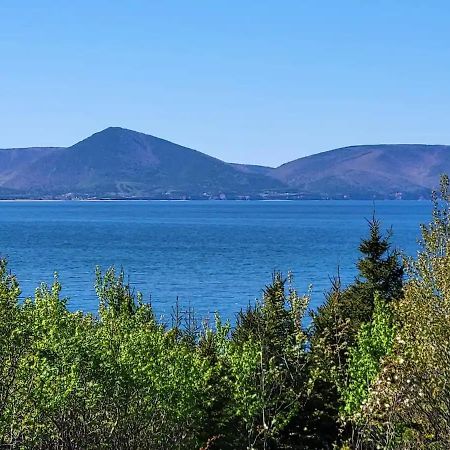 Moceanset Getaways-Beautiful Ocean, Mountain & Sunset Views, "Camping Experience" Dingwall Bagian luar foto